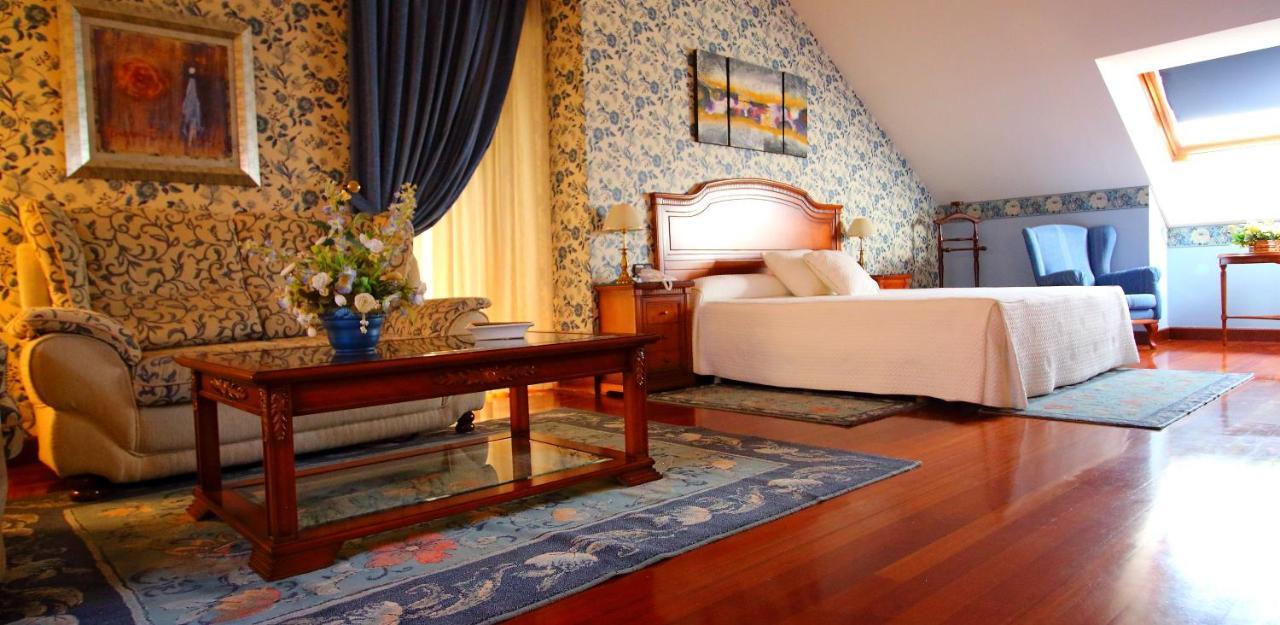 Hotel Conde Ansurez By Almia Hoteles Valladolid Luaran gambar