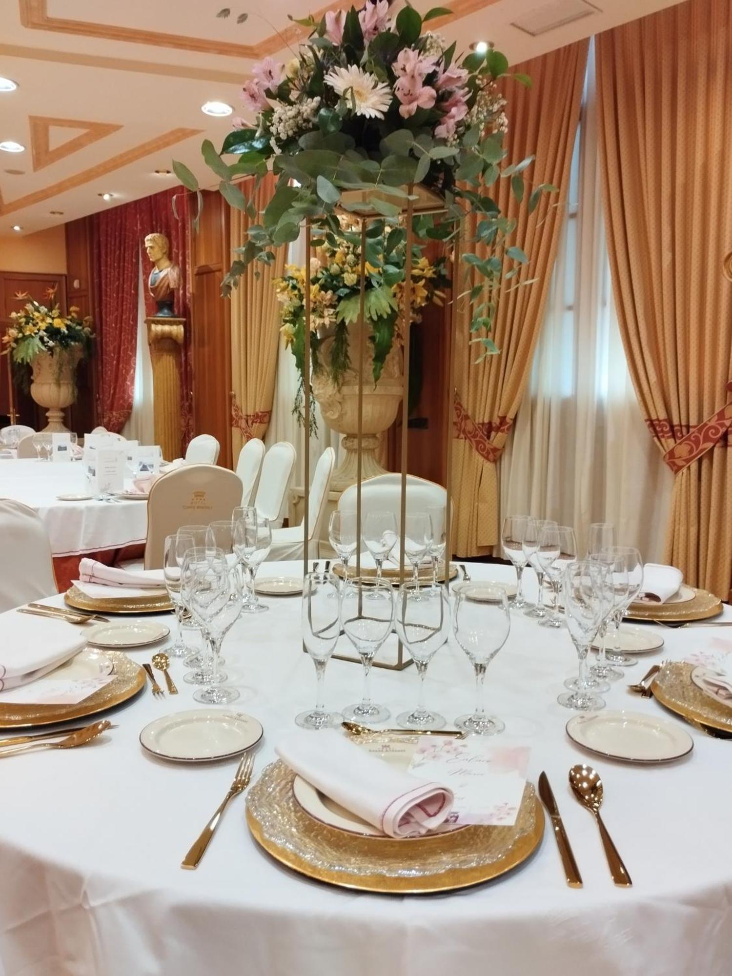 Hotel Conde Ansurez By Almia Hoteles Valladolid Luaran gambar